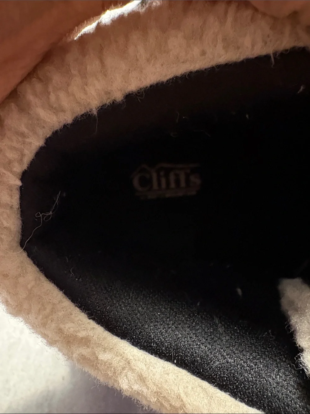 Cliffs Black Lace-Up Winter Boots with Cream Sherpa Collar women’s size 10